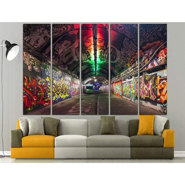 Graffiti canvas London print Graffiti wall art Modern art print Graffiti art canvas Trendy wall art Large canvas art
